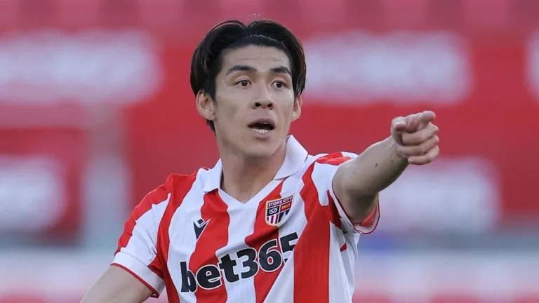 सेको ने स्टोक सिटी छोड़ उरावा रेड्स का थामा दामन Seko Joins Urawa Reds After Leaving Stoke