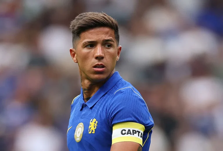 Chelsea Sets Price for Enzo Amid Manchester City Interest