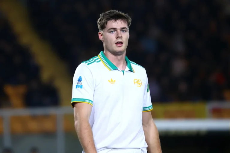 Genoa Pursues Ferguson Loan from Brighton Following Roma Setback