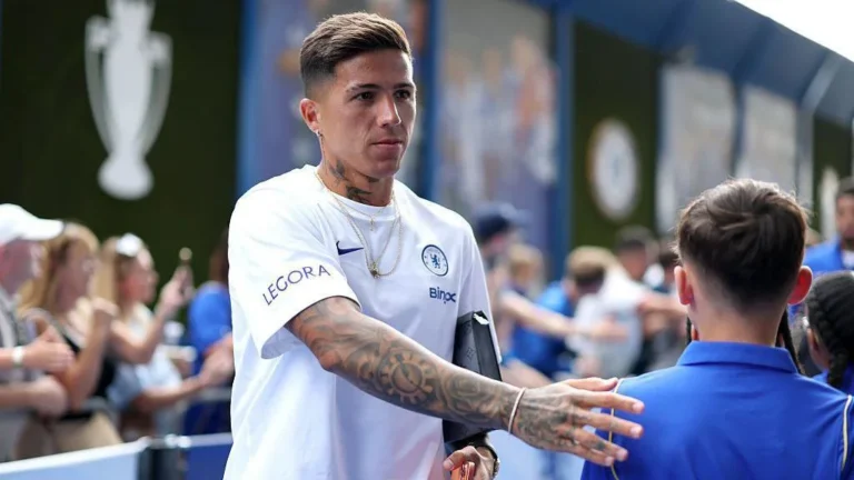 Fernandez Uncertainty Reflects Similarities to Isak Saga