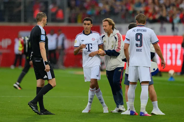 Musiala Collapses Again During Match in Munich Musiala Collapses Again During Match in Munich