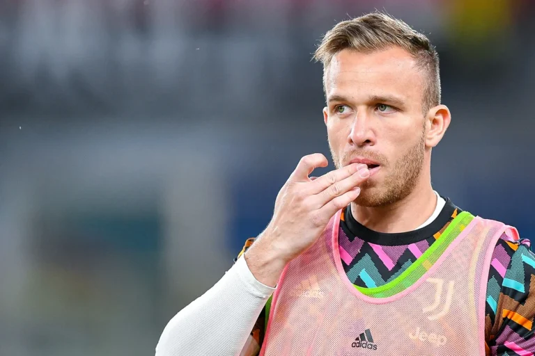 Juventus to Release Ex-Liverpool and Barcelona Midfielder Arthur