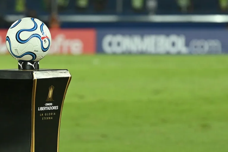 Palmeiras Set to Pursue Qualification at Cerro Away Match