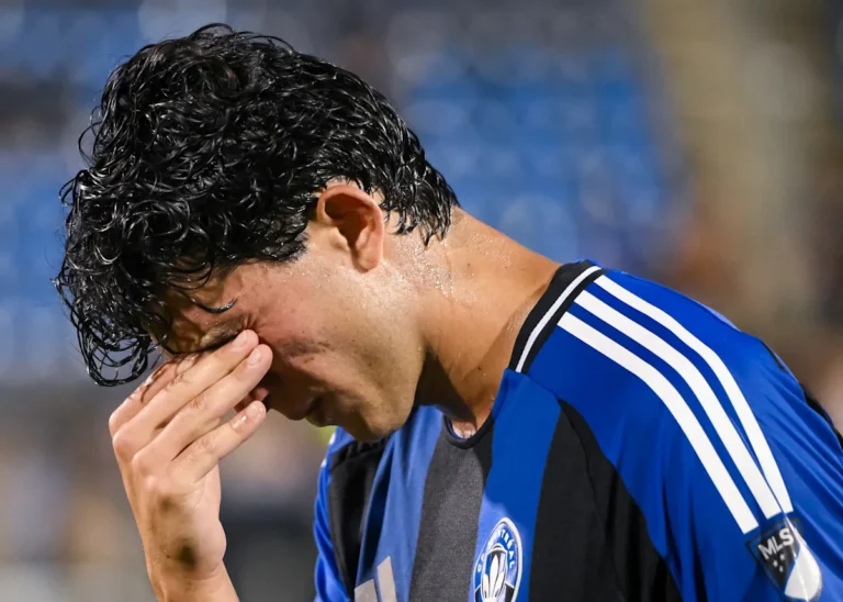 CF Montréal Keeper Makes Costly Error in Match