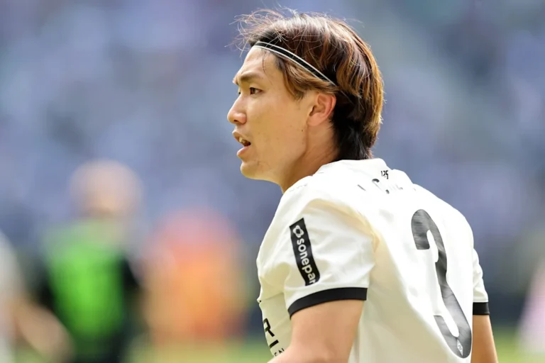 Ko Itakura Rejoins Borussia Mönchengladbach