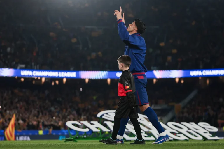 Cancelo Discusses Rodri and Champions League Aspirations at Barcelona Presentation: 'We Will Do Everything to Win'