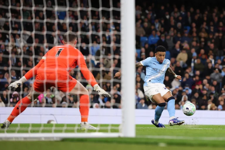 Tottenham Secures £85m Deal to Sign Savinho from Man City