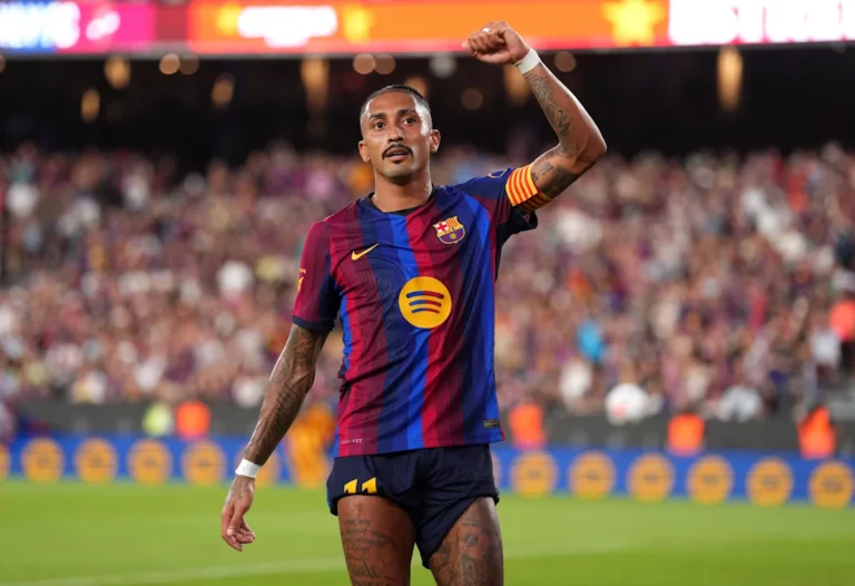 Gordon to Lead Barcelona’s 4-2-3-1 Predicted Lineup Against Elche Gordon to Lead Barcelona's 4-2-3-1 Predicted Lineup Against Elche
