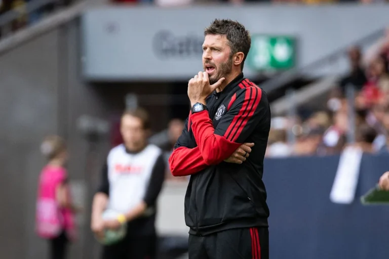 Michael Carrick Revamps Manchester United’s Midfield Michael Carrick Revamps Manchester United's Midfield