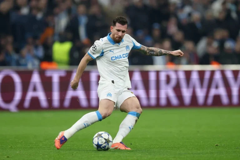 PLAYER RATINGS | Marseille Dominates Strasbourg 4-0 in Ligue 1 Opener PLAYER RATINGS | Marseille Dominates Strasbourg 4-0 in Ligue 1 Opener