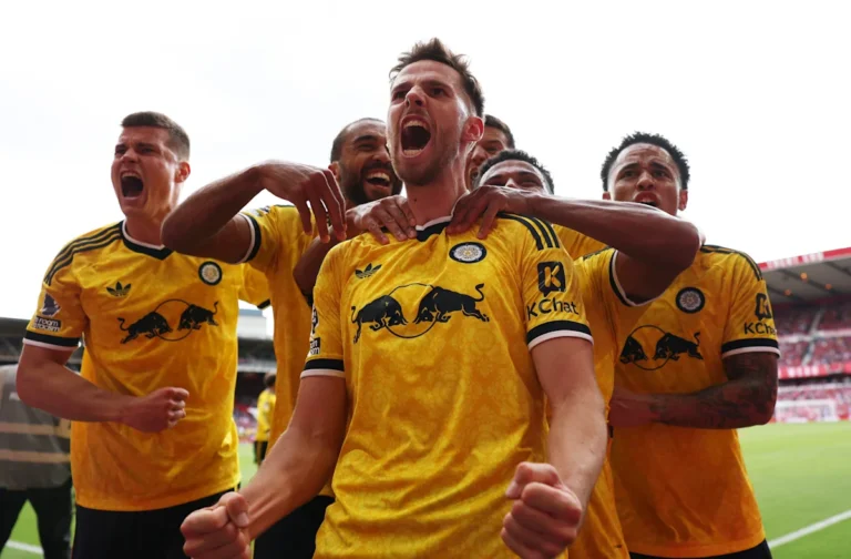 Leeds United Players Rated: Stach Earns 8.5, Bijol Gets 8 in Narrow Win Over Nottingham Forest