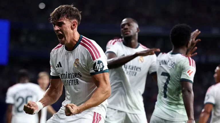 Debutant Espi Leads Mourinho to Winning Return with Real Madrid Debutant Espi Leads Mourinho to Winning Return with Real Madrid