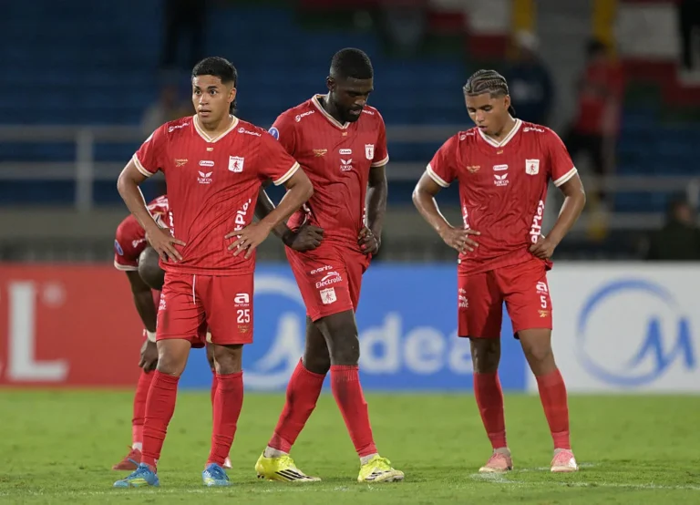 Santa Fe vs. America de Cali Match Escalates Out of Control