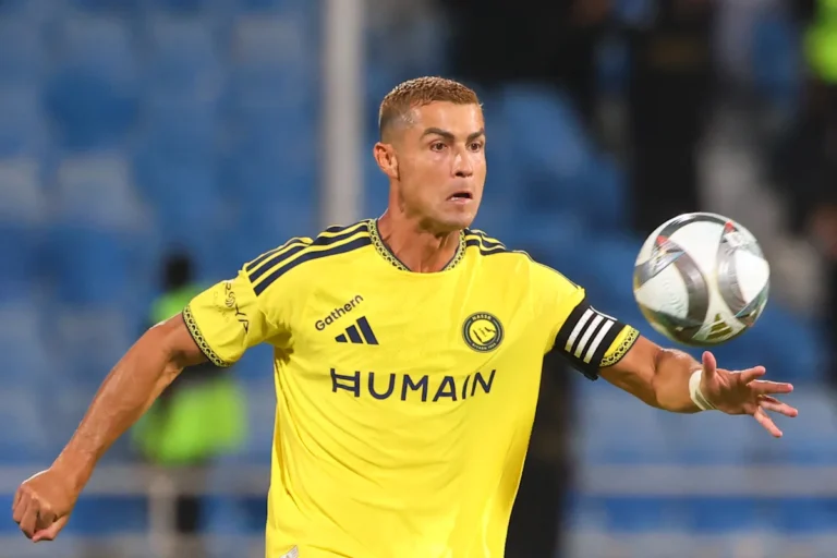 FC Ptit Dej: Zlatan-Style Goal and New CR7 Record Set
