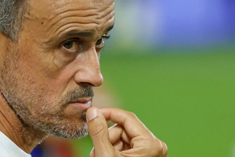 Ferran Joins PSG Squad for Rennes Match; Barcola and Mbaye Excluded Ferran Joins PSG Squad for Rennes Match; Barcola and Mbaye Excluded