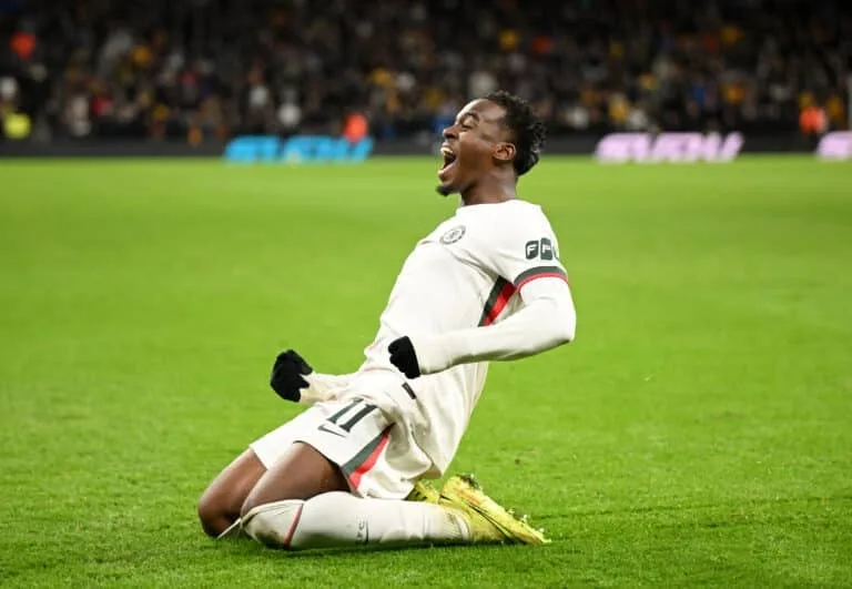 Roma to Discuss Gittens Transfer in New Talks with Chelsea Roma to Discuss Gittens Transfer in New Talks with Chelsea