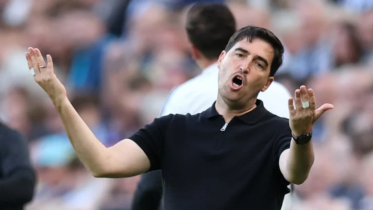 Andoni Iraola's Reaction to Liverpool's Comeback Draw Against Newcastle