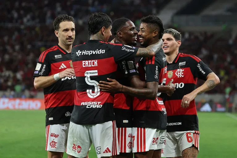 Flamengo Eyes Home Advantage to Secure Top Spot Flamengo Eyes Home Advantage to Secure Top Spot