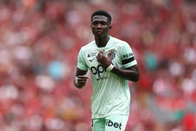 Filipe Luís Praises Premier League Target Lamine Camara: “I Have Never Seen That in 20 Years”