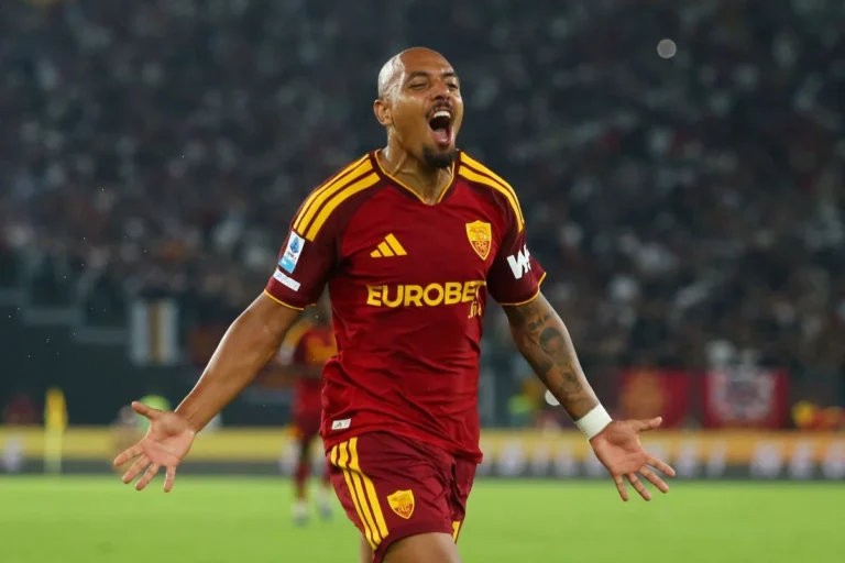 Roma Dominates Fiorentina 4-0 as Malen and Dybala Shine Roma Dominates Fiorentina 4-0 as Malen and Dybala Shine