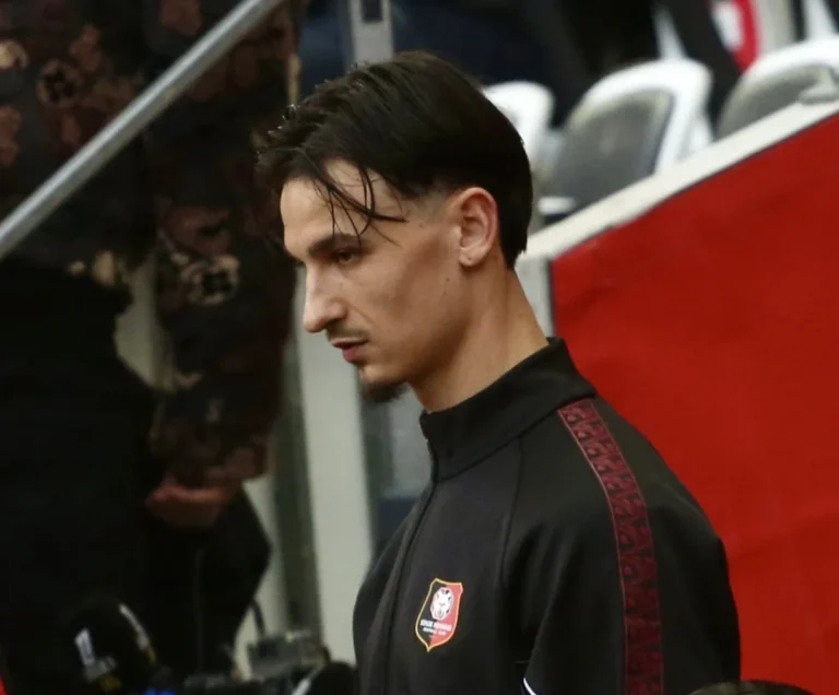 Manchester City, Aston Villa Eye Rennes Striker Estéban Lepaul