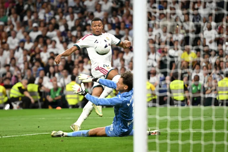 Mbappé Earns Perfect 10 as Real Madrid Players Dominate Real Sociedad
