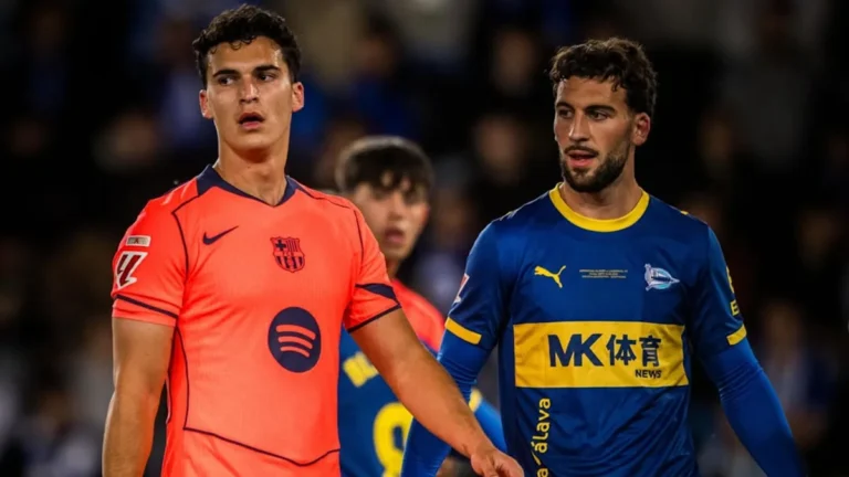 Elche Eye Exit-Bound Barcelona Defender Elche Eye Exit-Bound Barcelona Defender