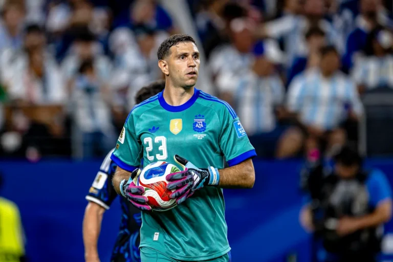 Chelsea Finalize Deal to Sign World Cup Champion Chelsea Finalize Deal to Sign World Cup Champion