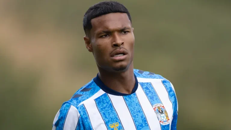 Oxford Sign Coventry Midfielder Andrews on Loan