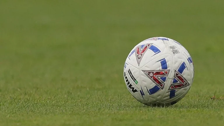 Altrincham Defeats Halifax Town 2-1 Altrincham Defeats Halifax Town 2-1