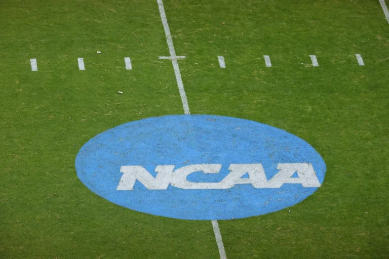 William & Mary Stuns Villanova with 13-Point Comeback in Final Minute of FCS Season Opener