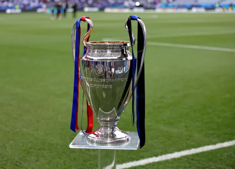 Champions League Sees Inter and Napoli Face Real Madrid and Arsenal in Debuts