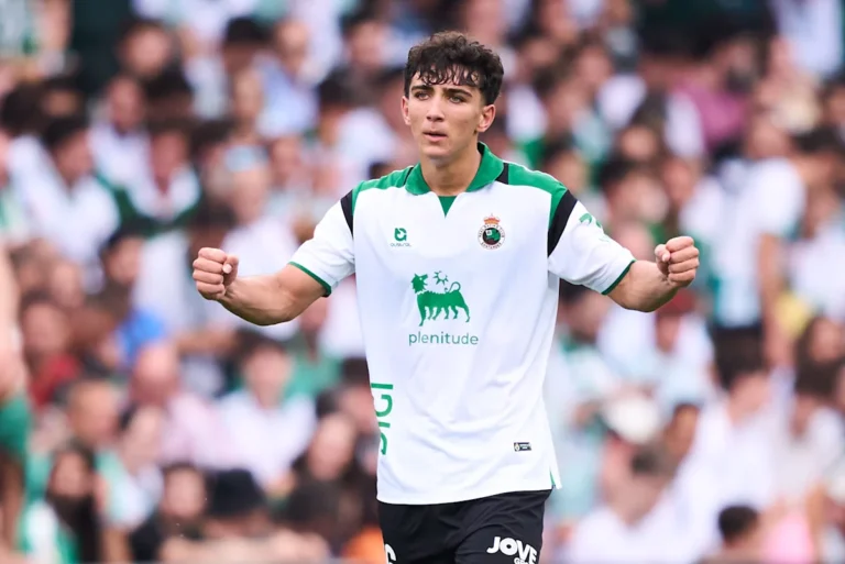 Fabrizio Romano Confirms Real Madrid Signs 19-Year-Old Spanish Midfielder