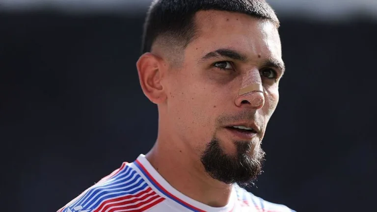 Forest in Negotiations to Sign Munoz from Palace