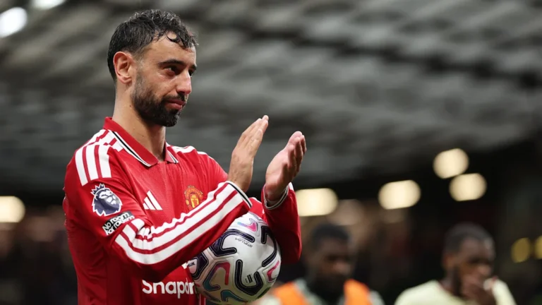 Fernandes Sets Standard in New Era for Man Utd Fernandes Sets Standard in New Era for Man Utd