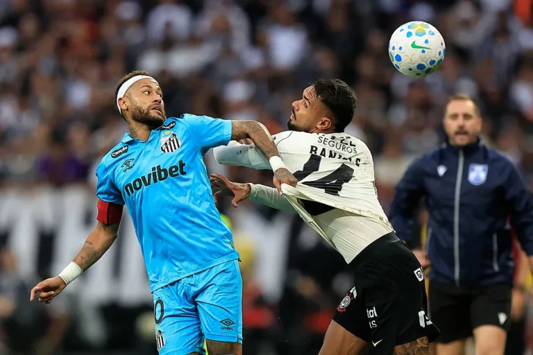 Santos Makes History with Dominant Win Over Corinthians at Itaquera Santos Makes History with Dominant Win Over Corinthians at Itaquera