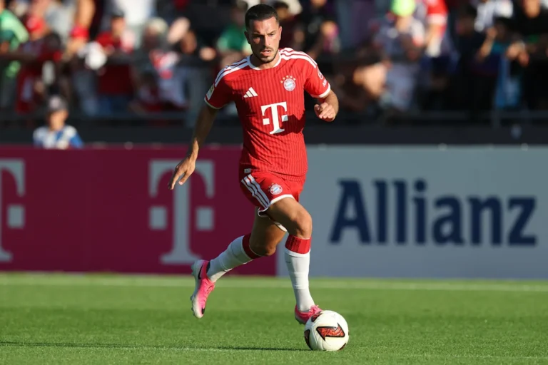 Augsburg Secures Bayern Munich’s Arijon Ibrahimovic on Loan with €8M Purchase Option