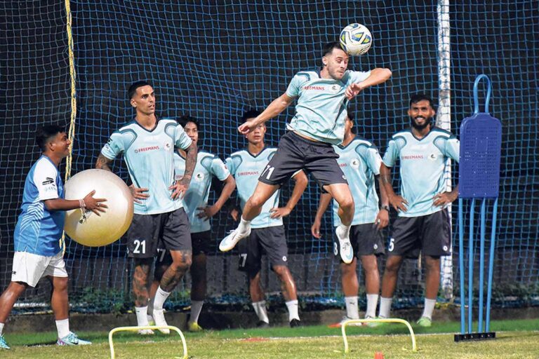 Mohun Bagan face Chennaiyin FC in the ISL today